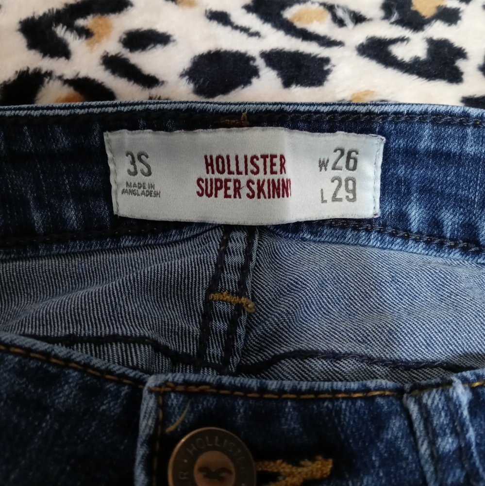 Hollister skinny jeans